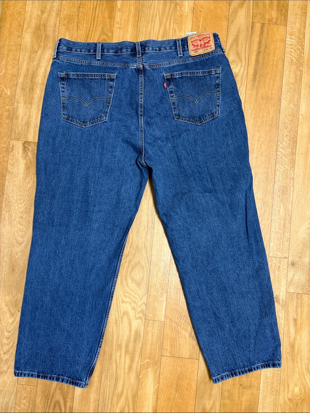 Levi's Men's Dark Blue Relaxed Fit Jeans